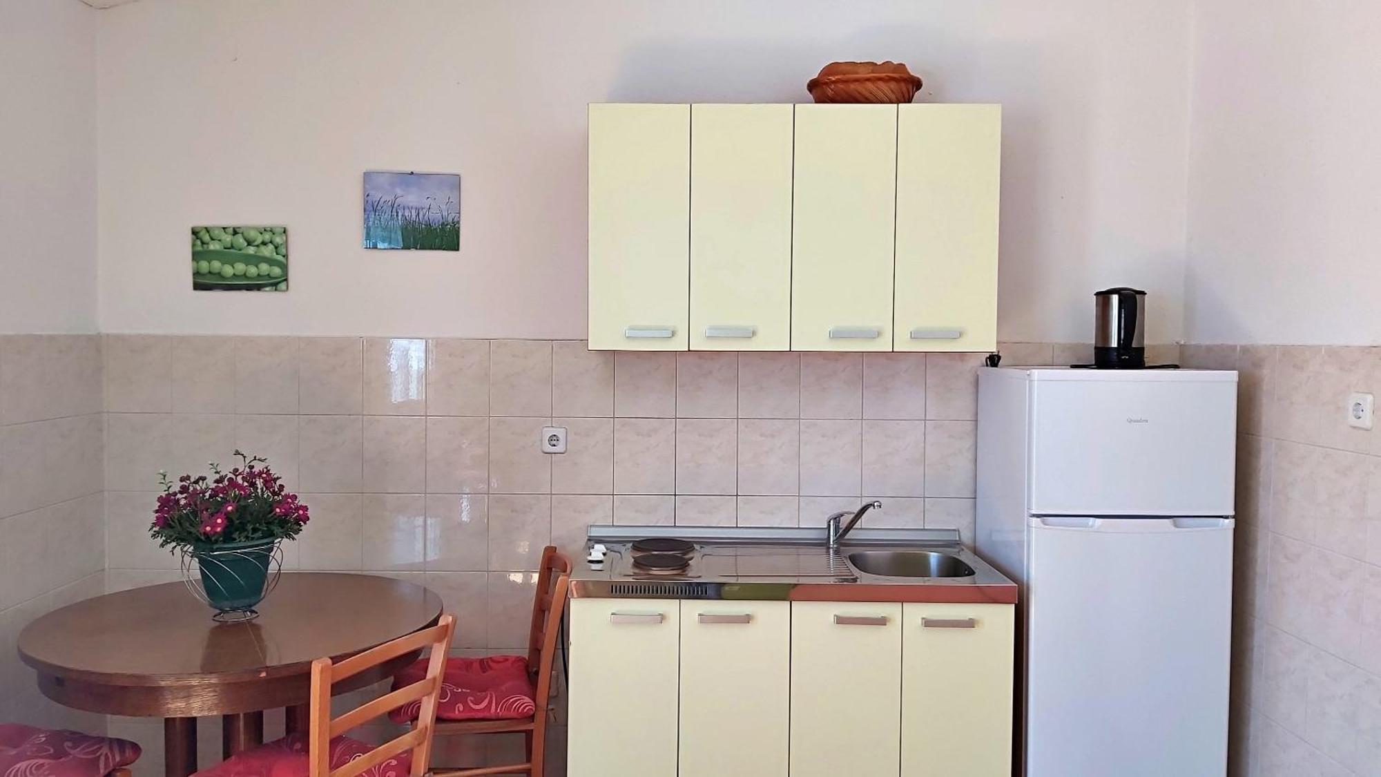 Apartments Marko Nemira 奥米什 客房 照片